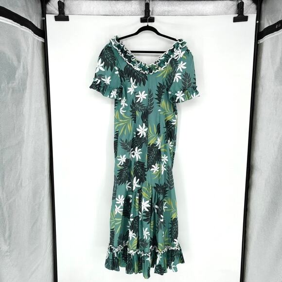 Vintage MD Fashion Green and White Ruffled Long Hawaiian Dress - Size L - Picture 2 of 10